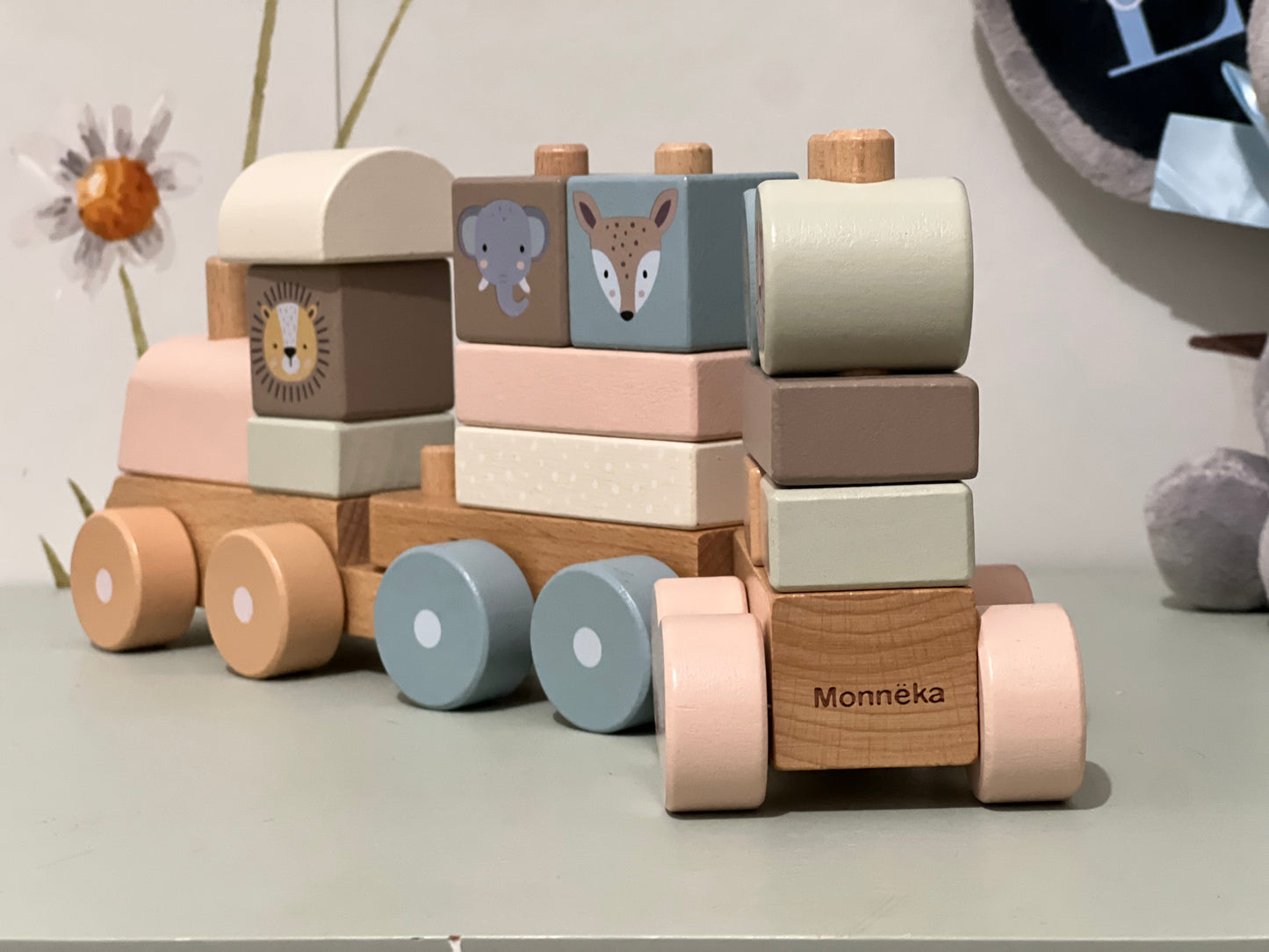 Petit train en bois personnalisable
